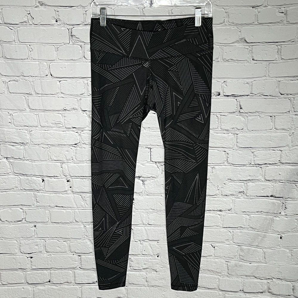 Old Navy Black Geometric Leggings